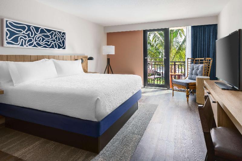 Номер Стандартный с Видом, Hilton Garden Inn St. Pete Beach