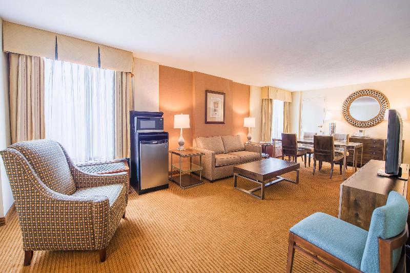 سوئیت با تخت بزرگ, Doubletree By Hilton Philadelphia Airport