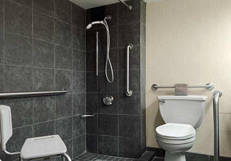 اتاق استاندارد, Doubletree By Hilton Philadelphia Airport