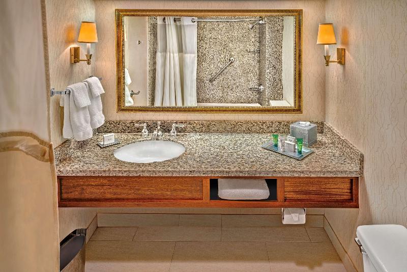 اتاق استاندارد, Doubletree By Hilton Philadelphia Airport