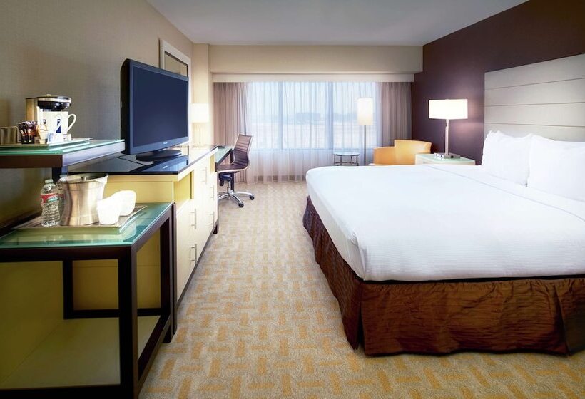 اتاق استاندارد با تخت دوبل برای معلولان, Hilton Los Angeles Airport