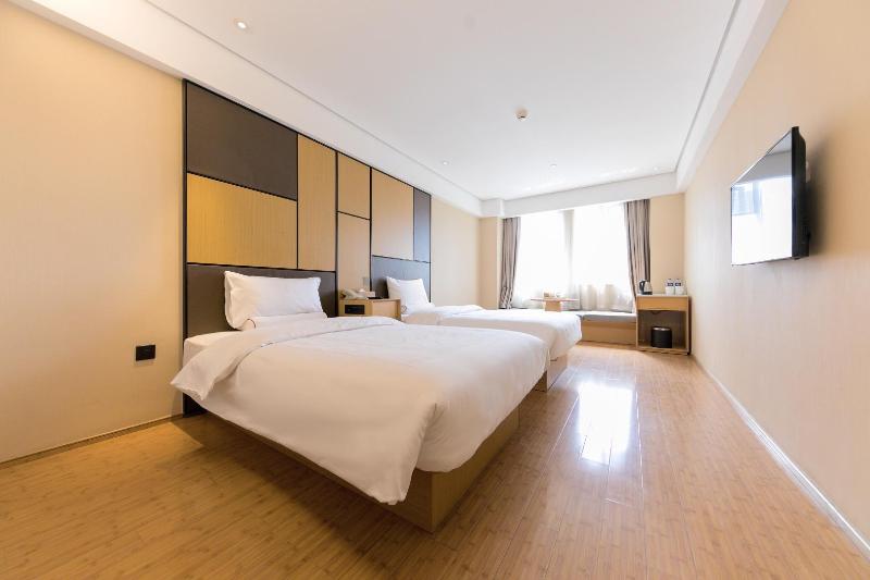 适合残疾人士使用的带超级大床的标准间, Hilton Los Angeles Airport