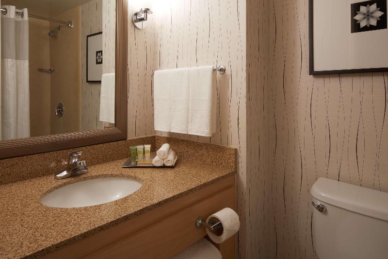 带大床的标准间, Hilton Los Angeles Airport