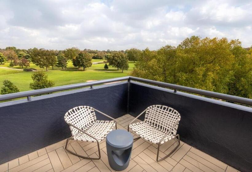اتاق استاندارد با تخت بزرگ, Marriott Lexington Griffin Gate Golf Resort & Spa