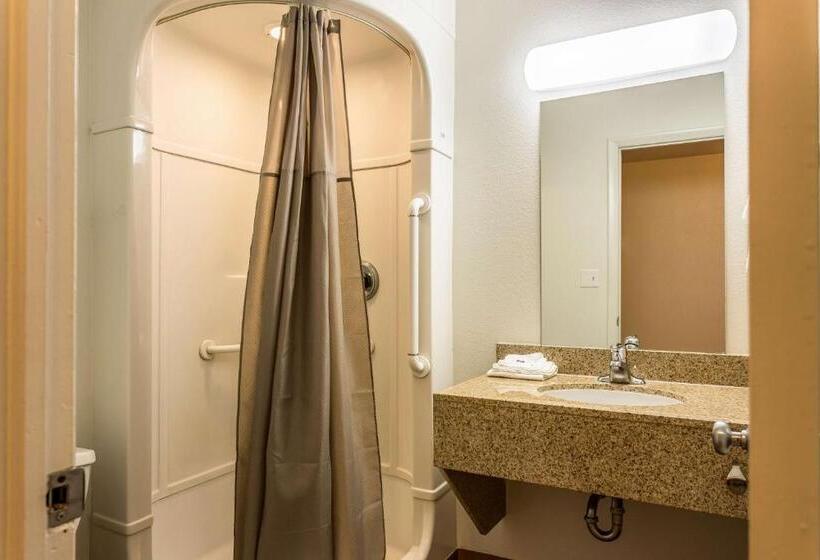اتاق لوکس چهار تخته, Motel 6 Boise  Airport