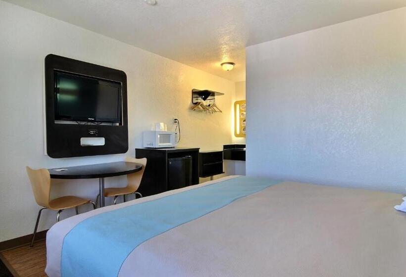 스탠다드 룸 킹사이즈 침대, Motel 6carlsbad, Nm