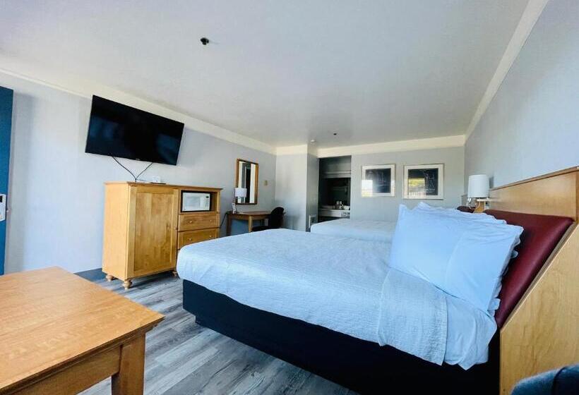 Номер Стандарт с Балконом, Seabird Lodge Fort Bragg