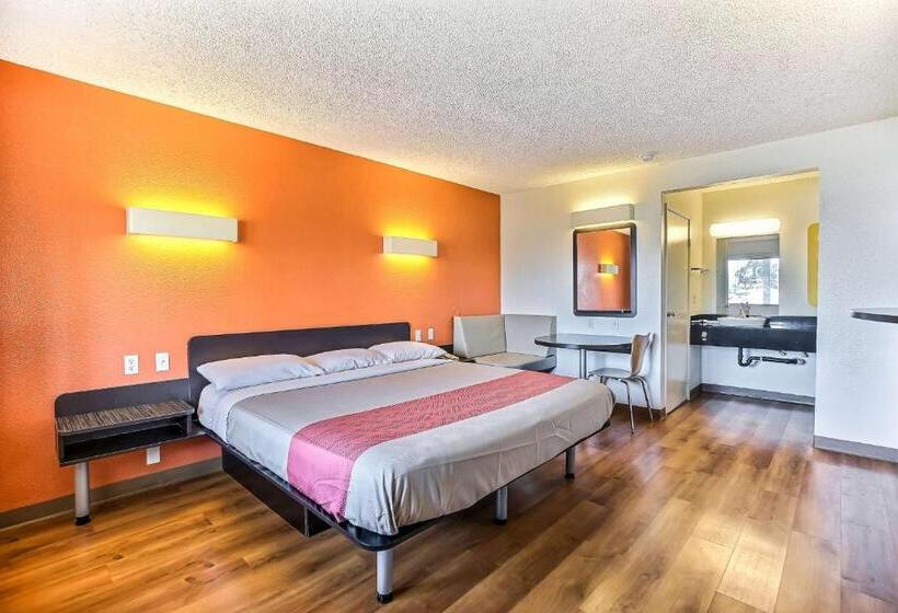 Quarto Deluxe Cama King, Motel 6oakland, Ca  Embarcadero