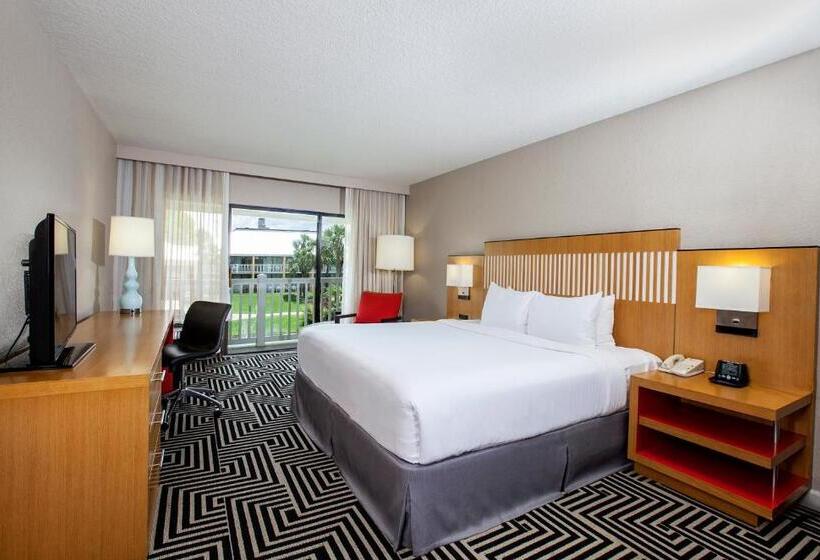 اتاق استاندارد با تخت بزرگ, Wyndham Orlando Resort International Drive