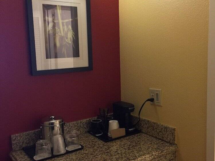 스탠다드 룸 더블 침대 2개, Courtyard By Marriott Alexandria Pentagon South