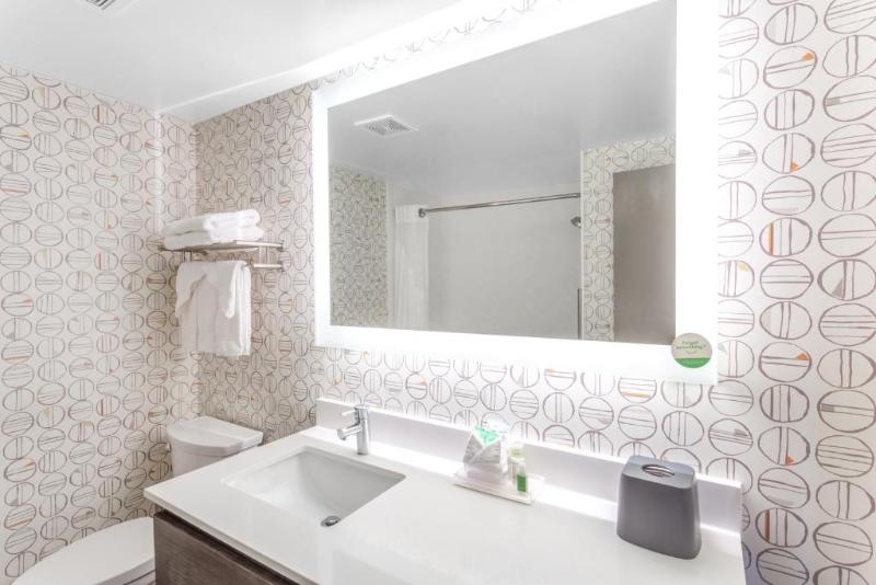 Quarto standard, Holiday Inn Rockford, An Ihg