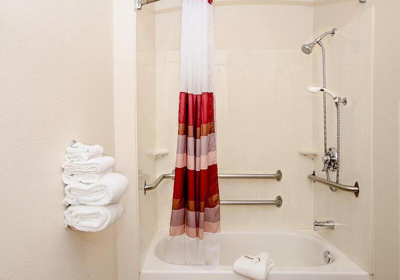 Номер Superior Кровать Кинг, Red Roof Inn Philadelphia  Oxford Valley