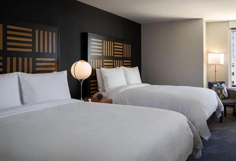 اتاق استاندارد با 2 تخت دوبل, Renaissance Des Moines Savery