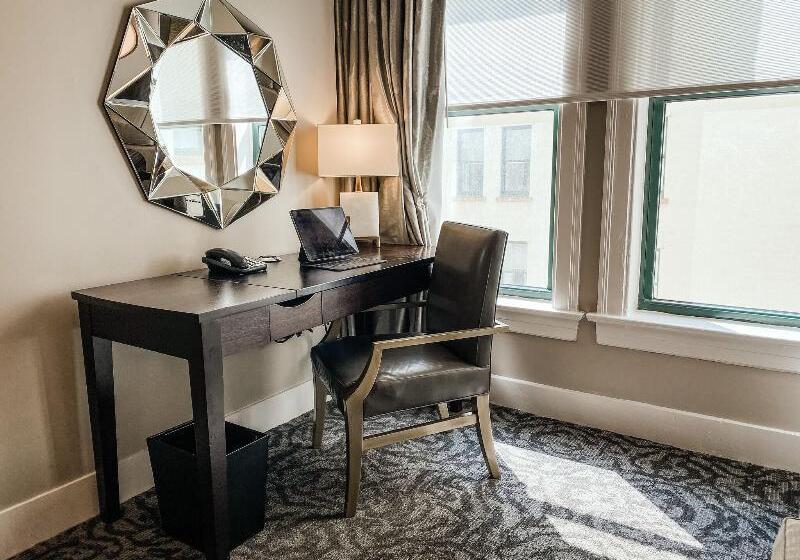 סוויטה, The St. Anthony, A Luxury Collection Hotel, San Antonio