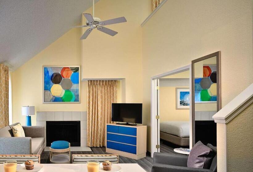Люкс 2 Спальни, Sonesta Es Suites Tucson