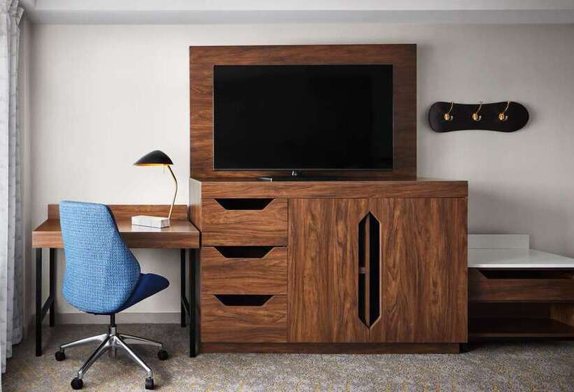 اتاق استاندارد با تخت بزرگ, Killington Mountain Lodge, Tapestry Collection By Hilton