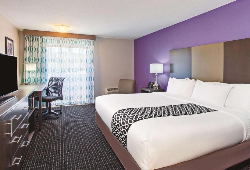 Стандартный Номер Нижний Этаж, La Quinta By Wyndham Pomona