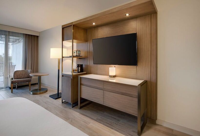 חדר קלאב, Sheraton Orlando North