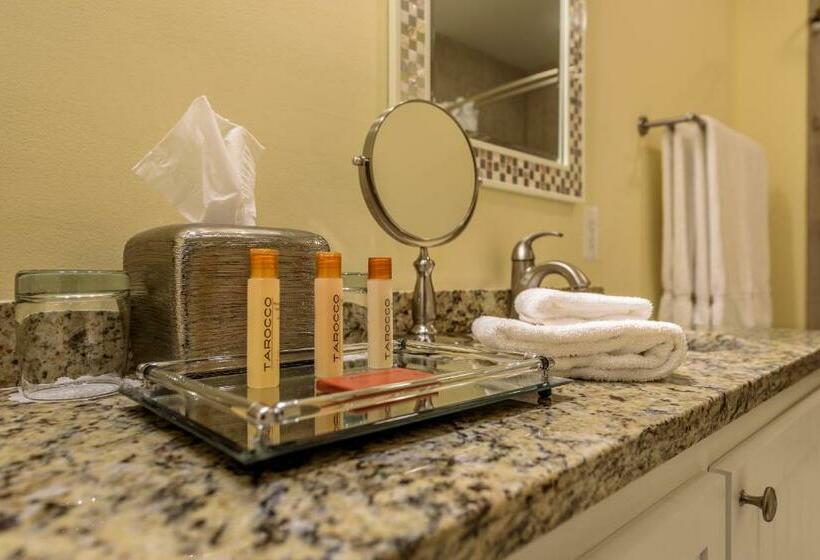 Номер Deluxe Кровать Кинг с Видом, St Michaels Harbour Inn, Marina And Spa