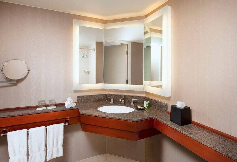 Номер Премиум, The Westin Long Beach