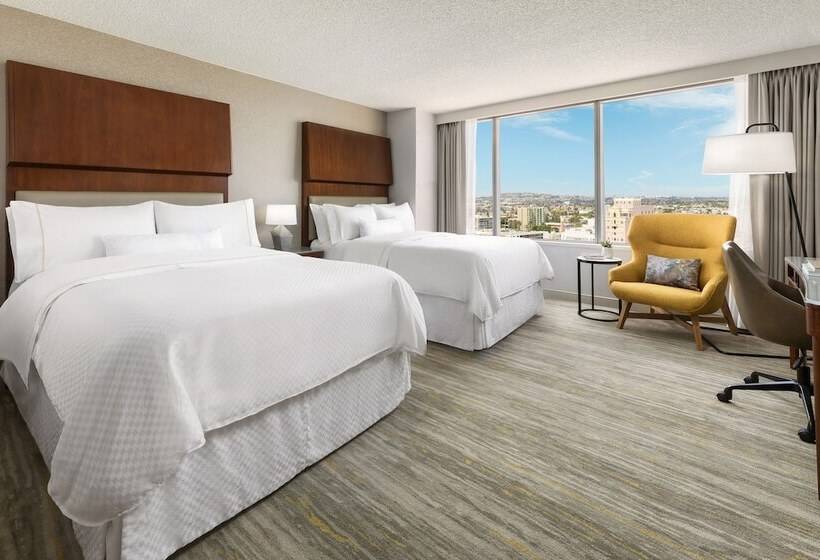 Номер Стандарт 2 Двуспальные Кровати, The Westin Long Beach