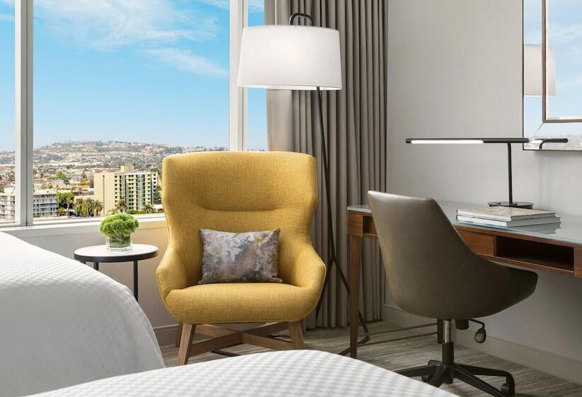 Номер Премиум, The Westin Long Beach