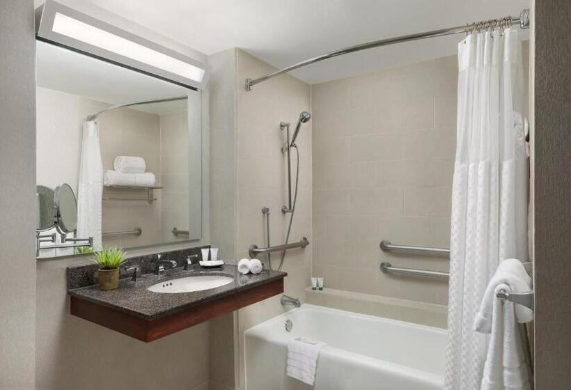 Стандартный Номер Кровать Кинг, The Westin Long Beach