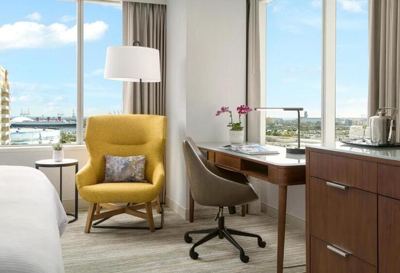 Стандартный Номер Кровать Кинг, The Westin Long Beach