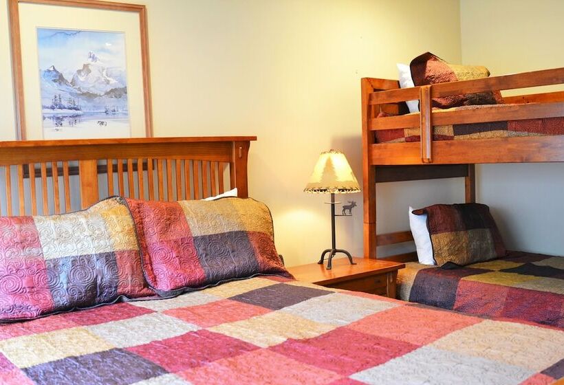 침실 2개 디럭스 아파트, Simba Run Condos 2bed 2bath