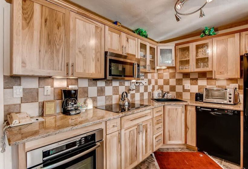 2침실 프리미엄 아파트, Simba Run Condos 2bed 2bath