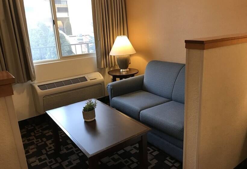 سوییت, Morningglory Inn & Suites