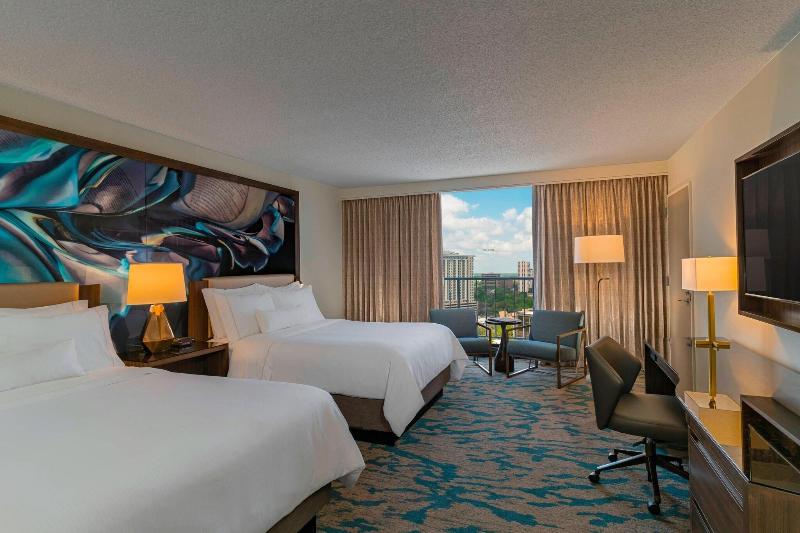 Номер Deluxe, The Westin Galleria Houston