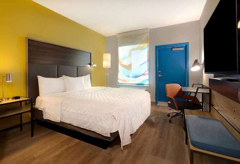 Стандартный Номер Кровать Кинг, The Woodlands Resort, Curio Collection By Hilton