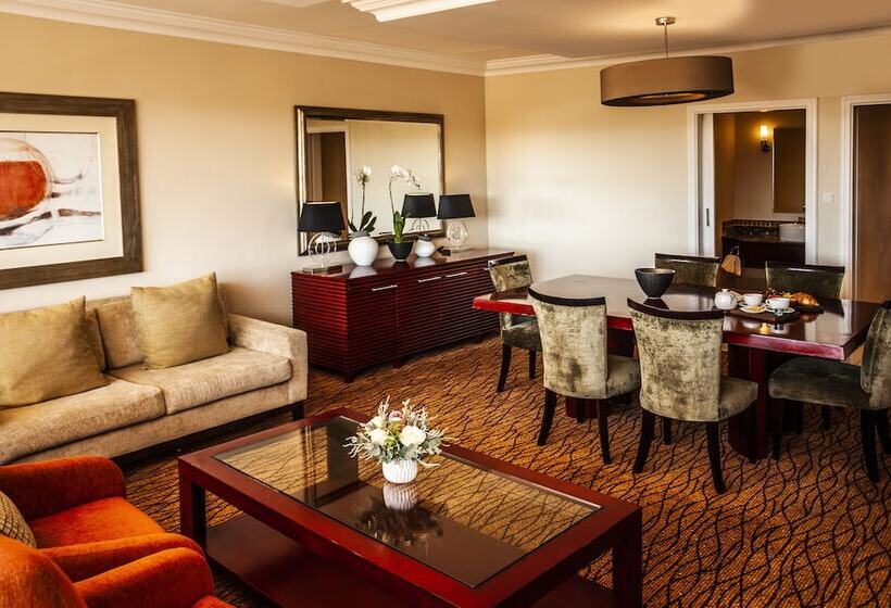 سوئیت پرزیدنت, Avani Windhoek Hotel & Casino