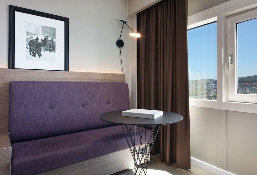 اتاق سوپریور با چشم‌انداز شهر, Radisson Blu Plaza Hotel, Oslo