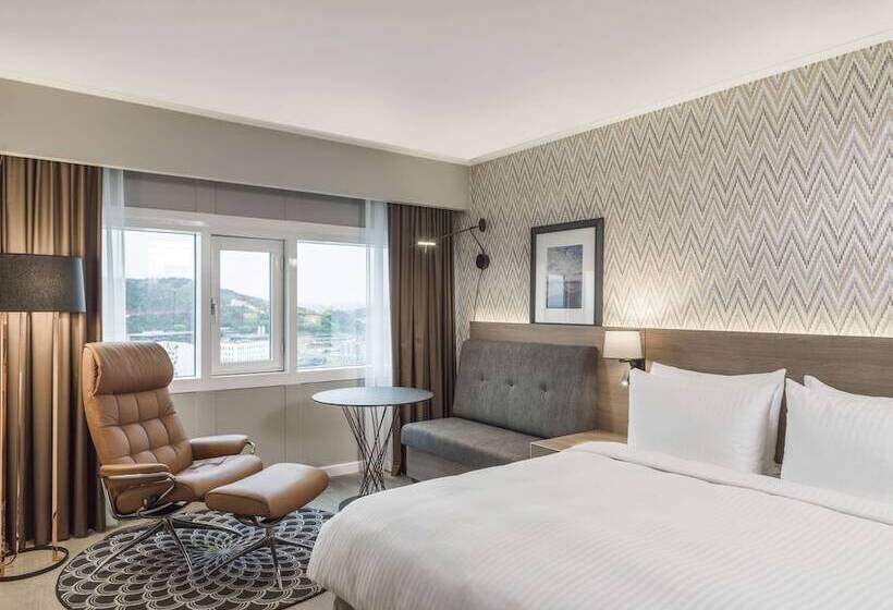 اتاق سوپریور با چشم‌انداز, Radisson Blu Plaza Hotel, Oslo