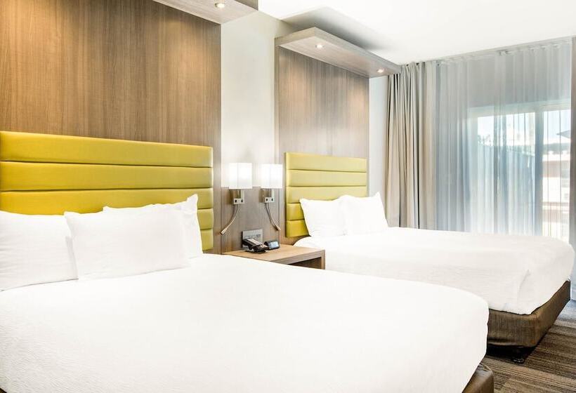 Номер Стандарт 2 Двуспальные Кровати, Rodeway Inn Near Melrose Ave