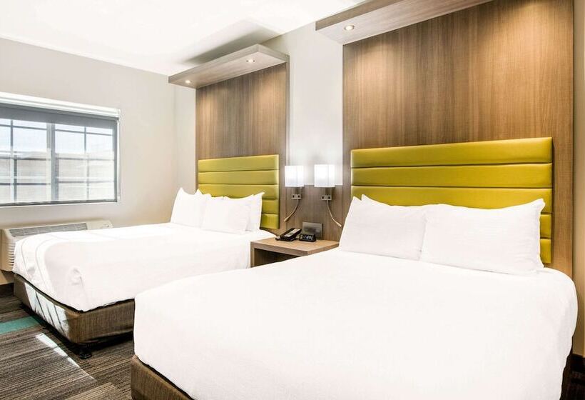 Номер Стандарт 2 Двуспальные Кровати, Rodeway Inn Near Melrose Ave