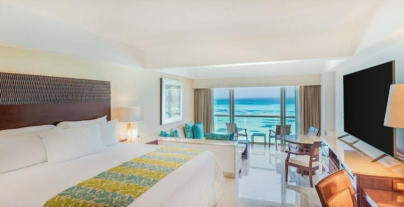 سوئیت با تخت بزرگ, Grand Fiesta Americana Coral Beach Cancun - All Inclusive