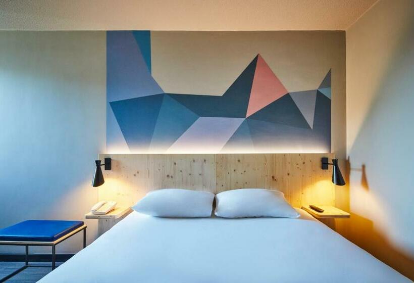 Номер Стандарт, Ibis Styles Evry Lisses