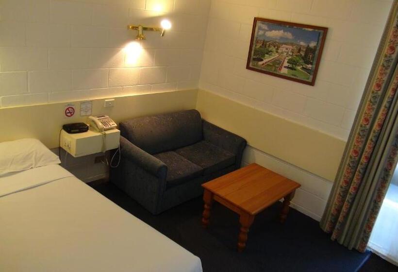 스탠다드 룸, Pathfinder Motel