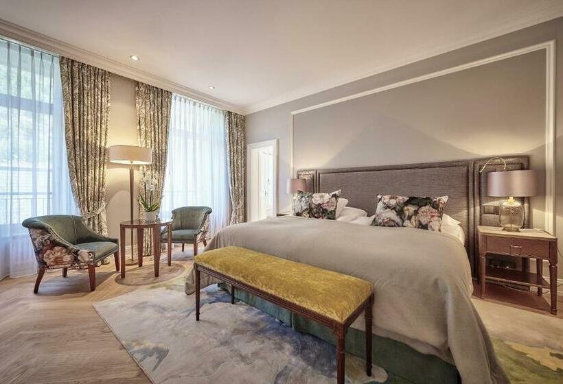 Номер Superior, Victoria Jungfrau Grand Hotel & Spa
