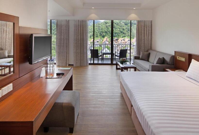 Семейный Номер Вид на Горы, Bayview Beach Resort