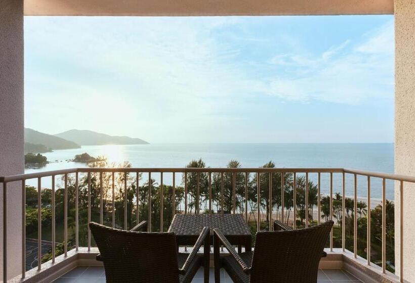Президентский Люкс, Bayview Beach Resort