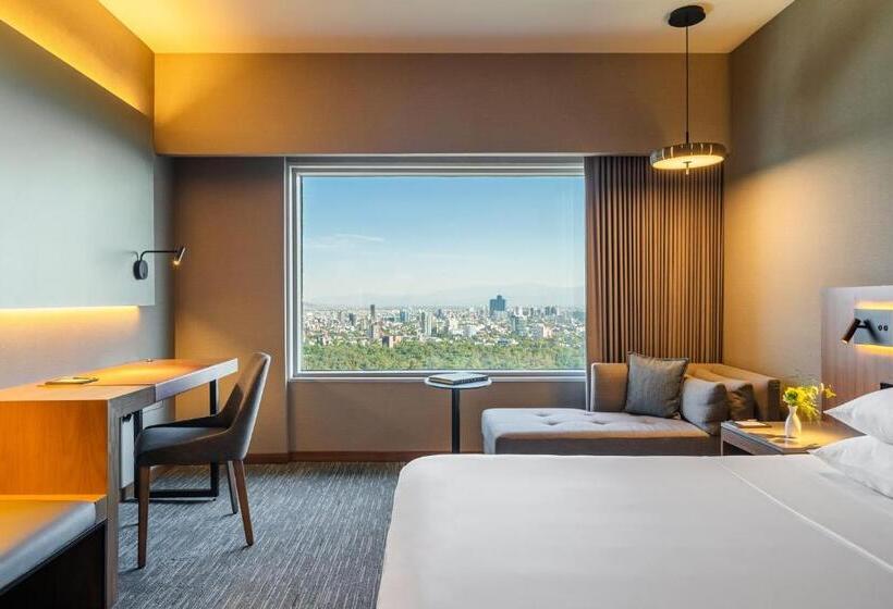 חדר קלאב עם מיטת קינג, Hyatt Regency Mexico City
