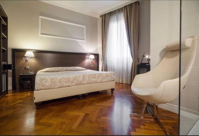 Superior Room, Lombardia