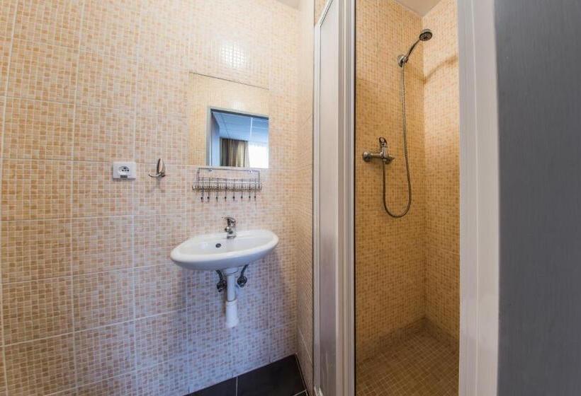 标准间, City Hotel B&b