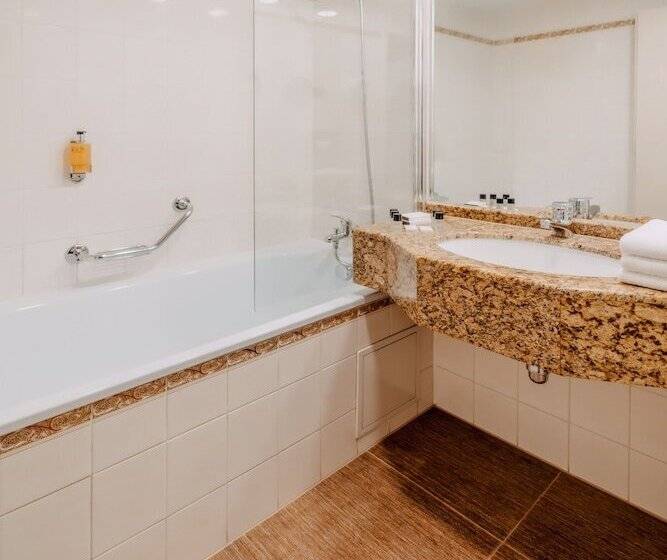 Номер Executive, Plaza Prague Hotel   Czech Leading Hotels