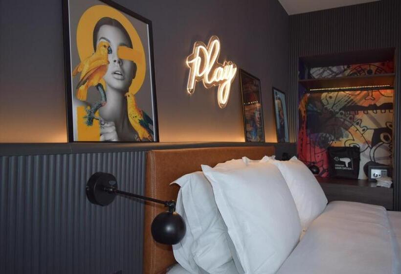 Номер Superior, Rila Hotel Sofia