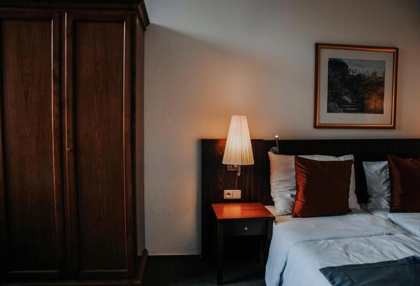 舒适三人间, B&b Hotel Praha